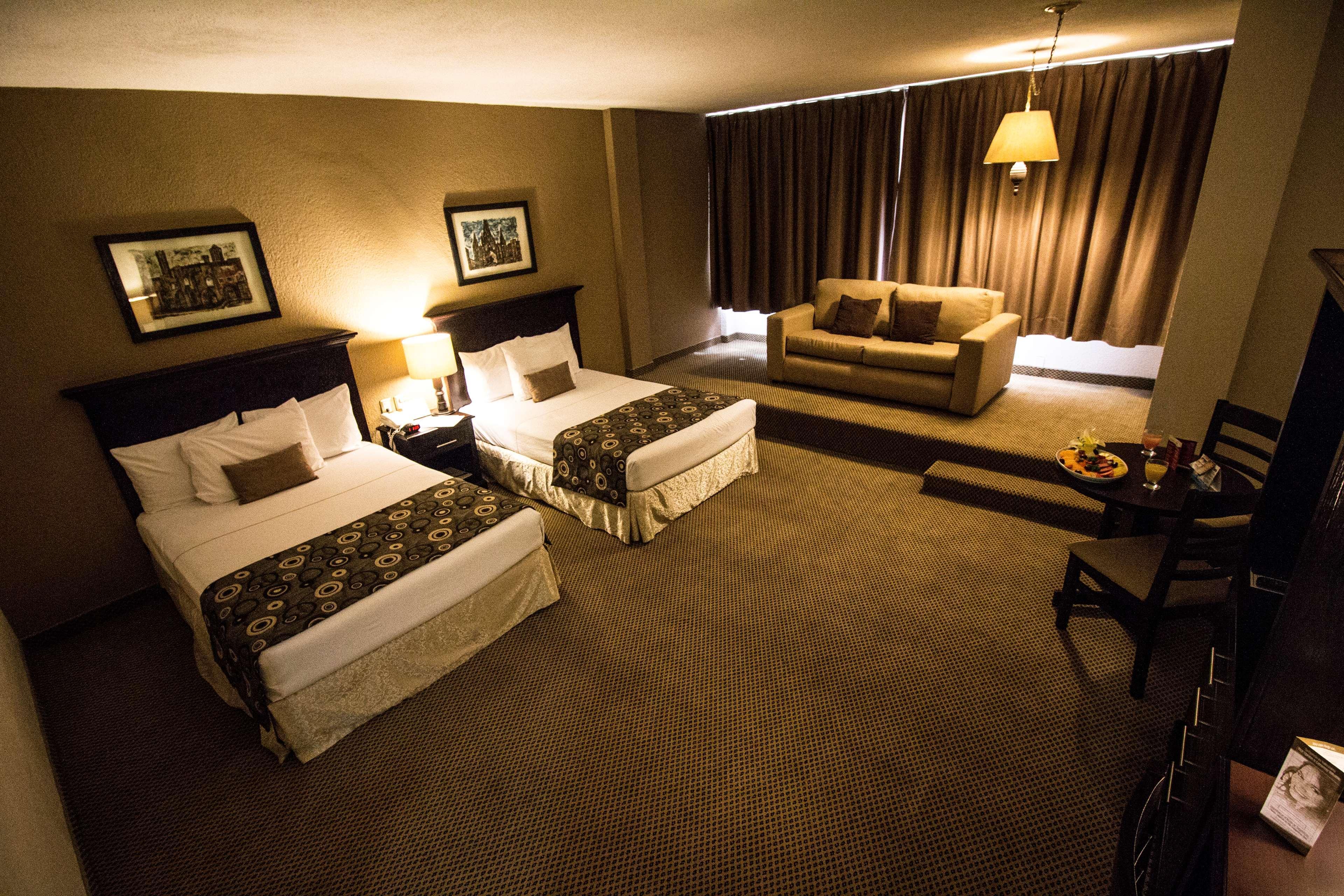 Best Western Posada Del Rio Gomez Palacio Екстериор снимка