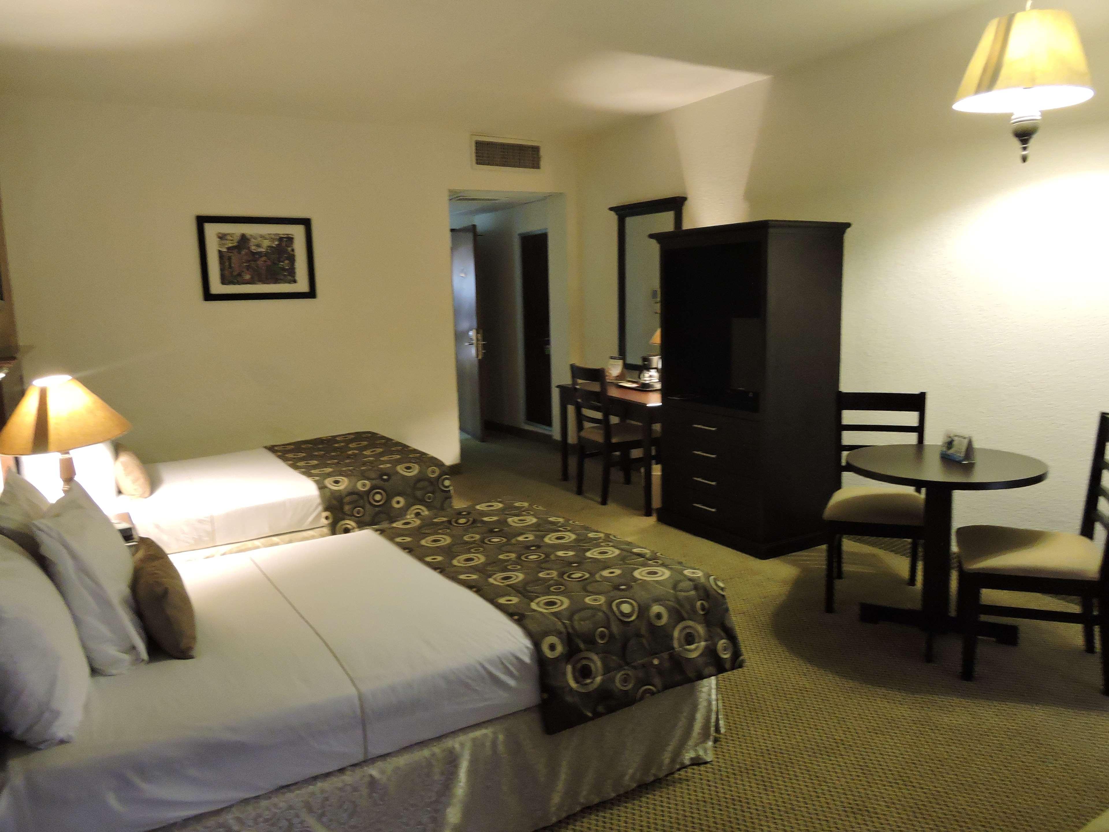 Best Western Posada Del Rio Gomez Palacio Екстериор снимка